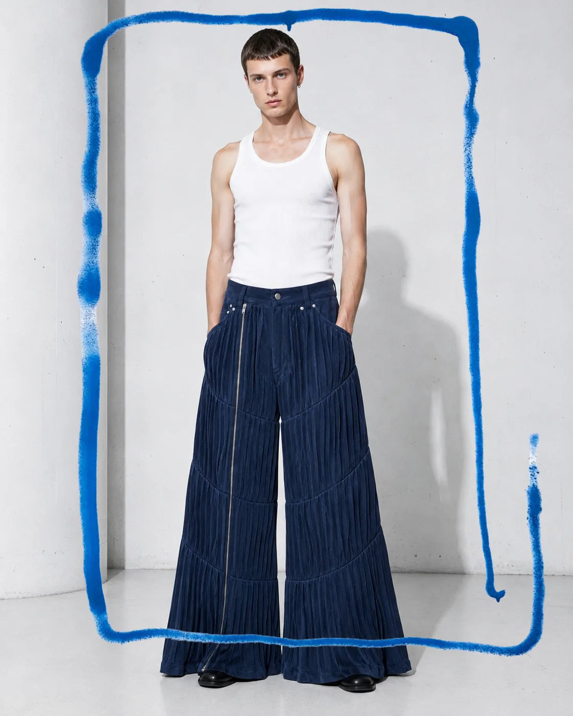 Between Pleats Zipped Slit Trouser (Unisex)