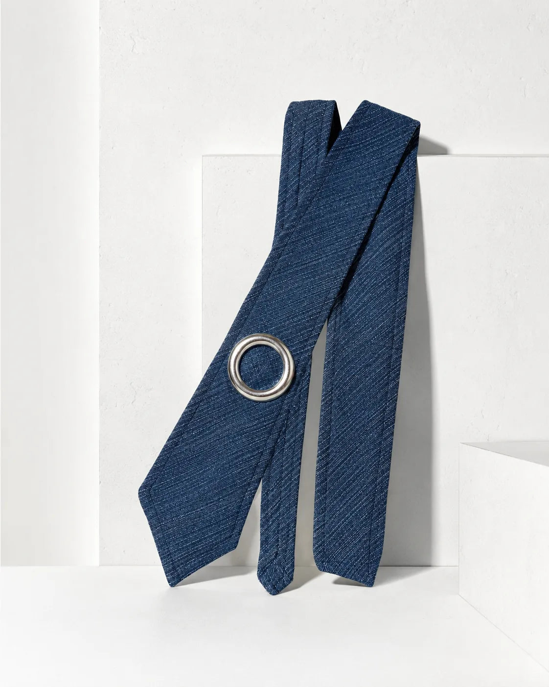 The Circled Tie