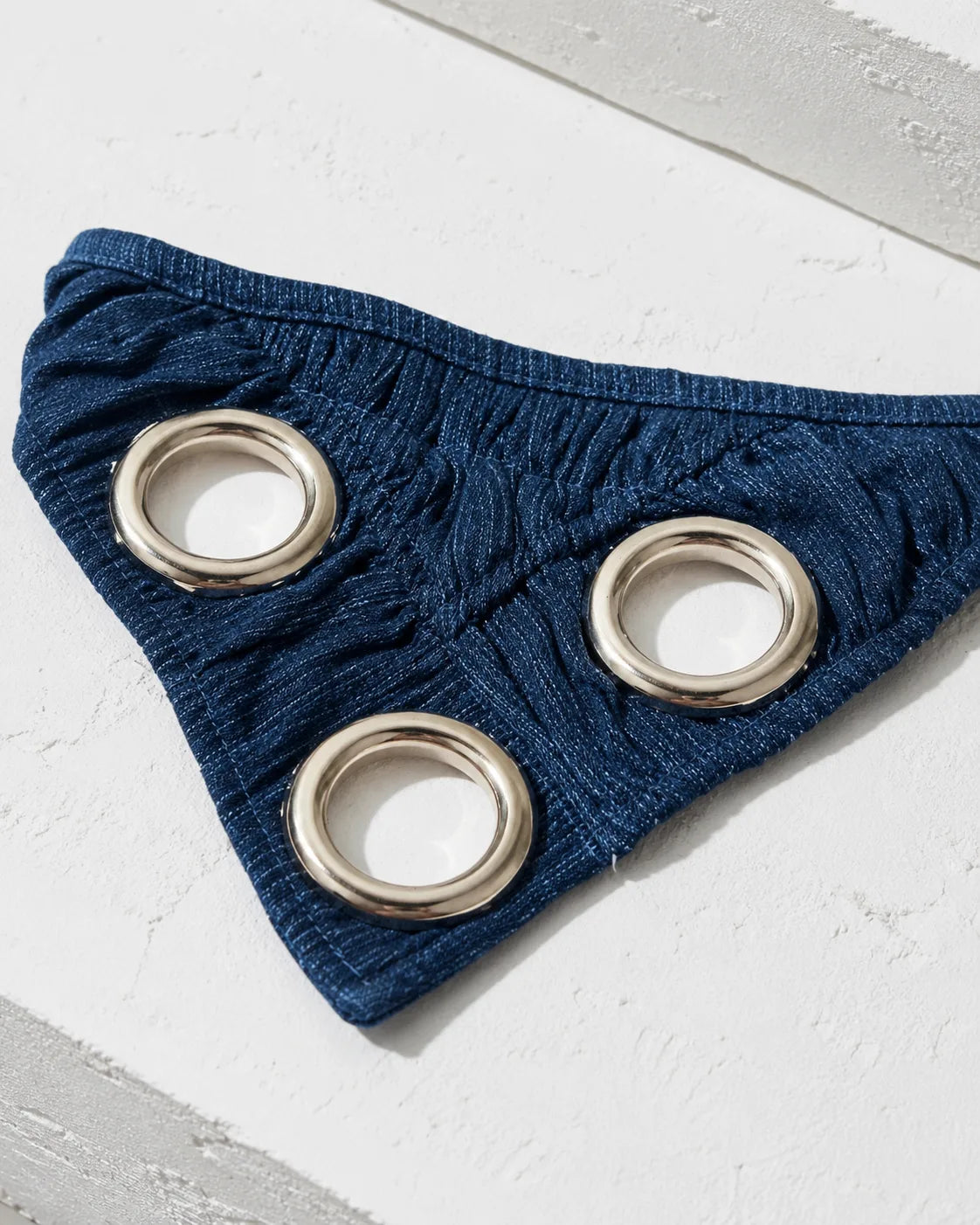 The Intertwined Circled Bandana