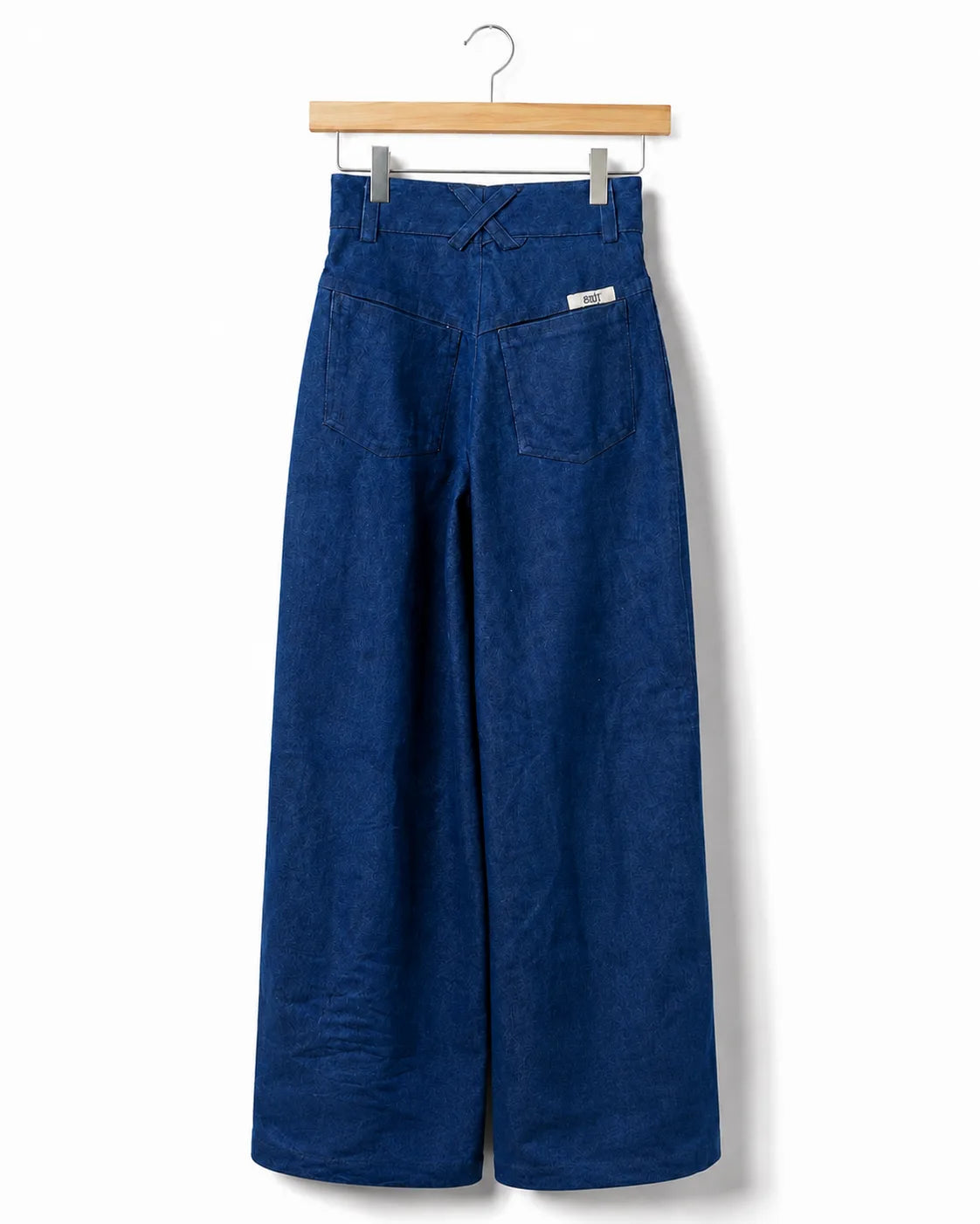 The Intertwined Circled Pants
