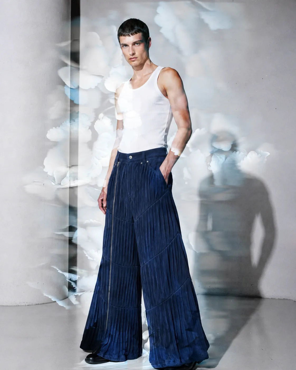 Between Pleats Zipped Slit Trouser (Unisex)