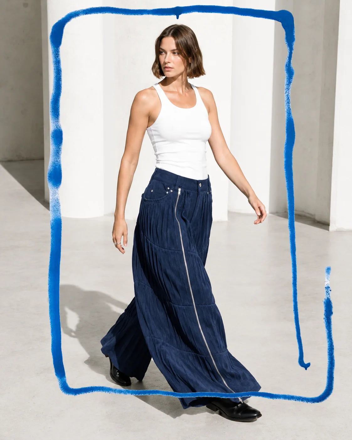 Between Pleats Zipped Slit Trouser (Unisex)